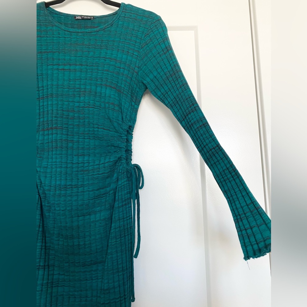 ZARA GREEN DRESS 👗 - Picture 8 of 10